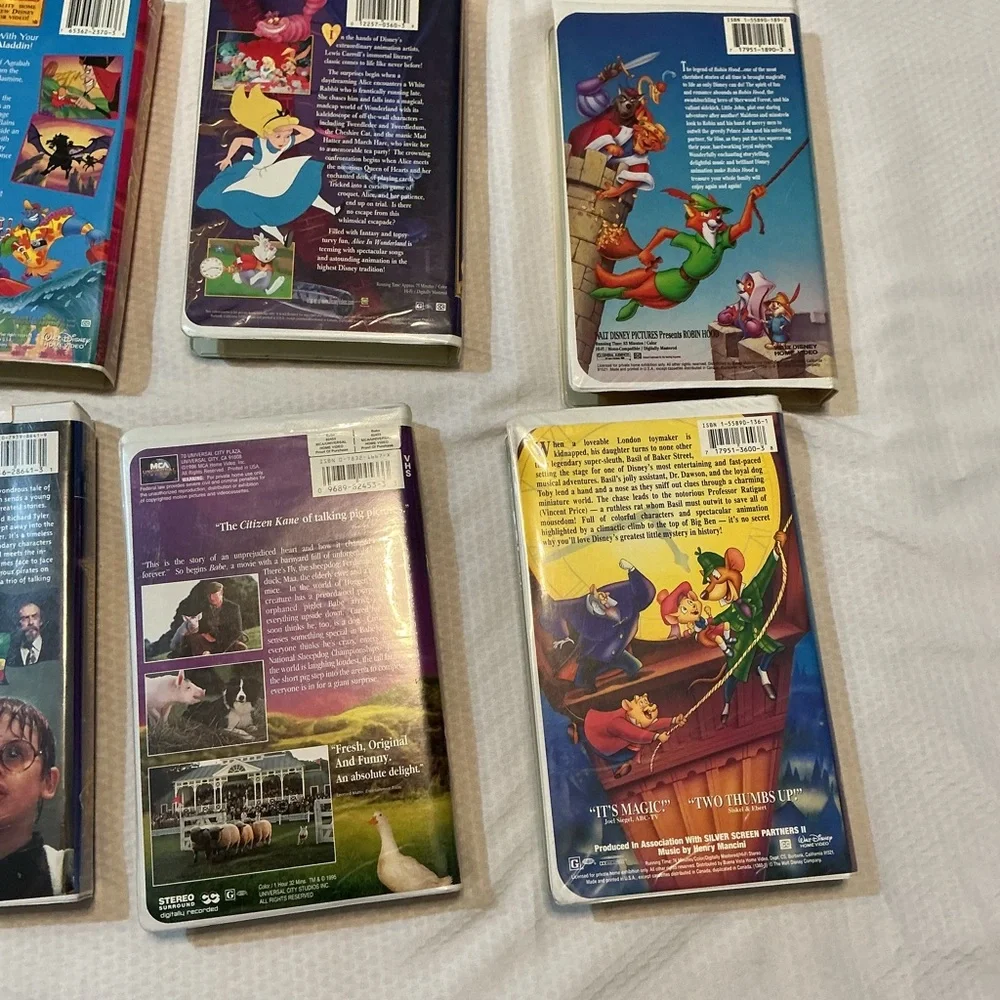 Disney VHS Classic Collection - Multicolor Covers